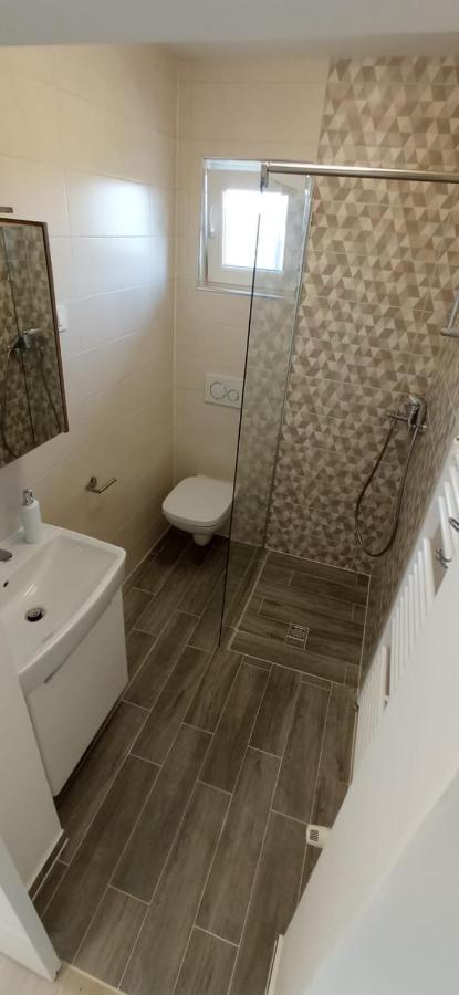 Apartments Davor ドラゲ エクステリア 写真
