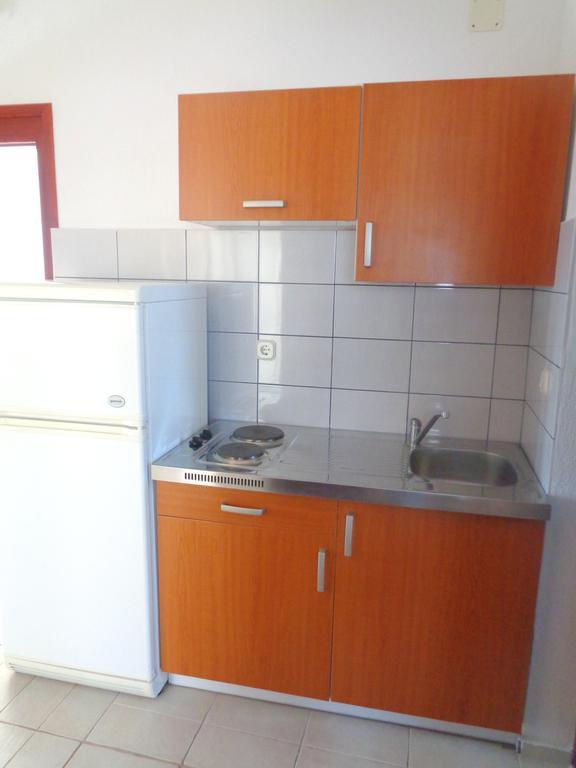 Apartments Davor ドラゲ エクステリア 写真